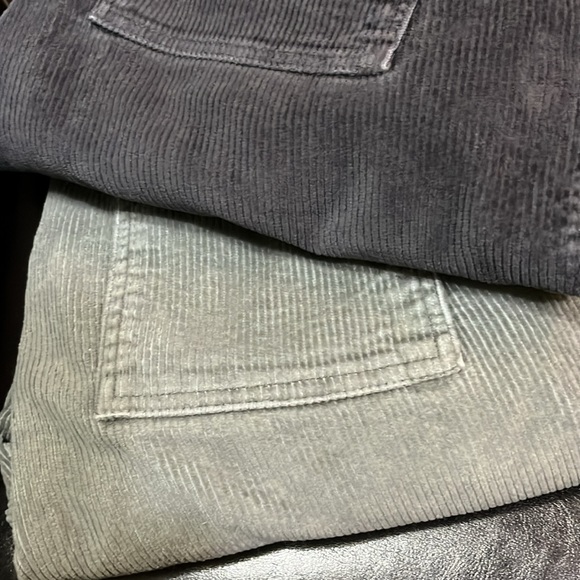 Gap Corduroy Pants - relaxed fit (M) - Picture 7 of 7